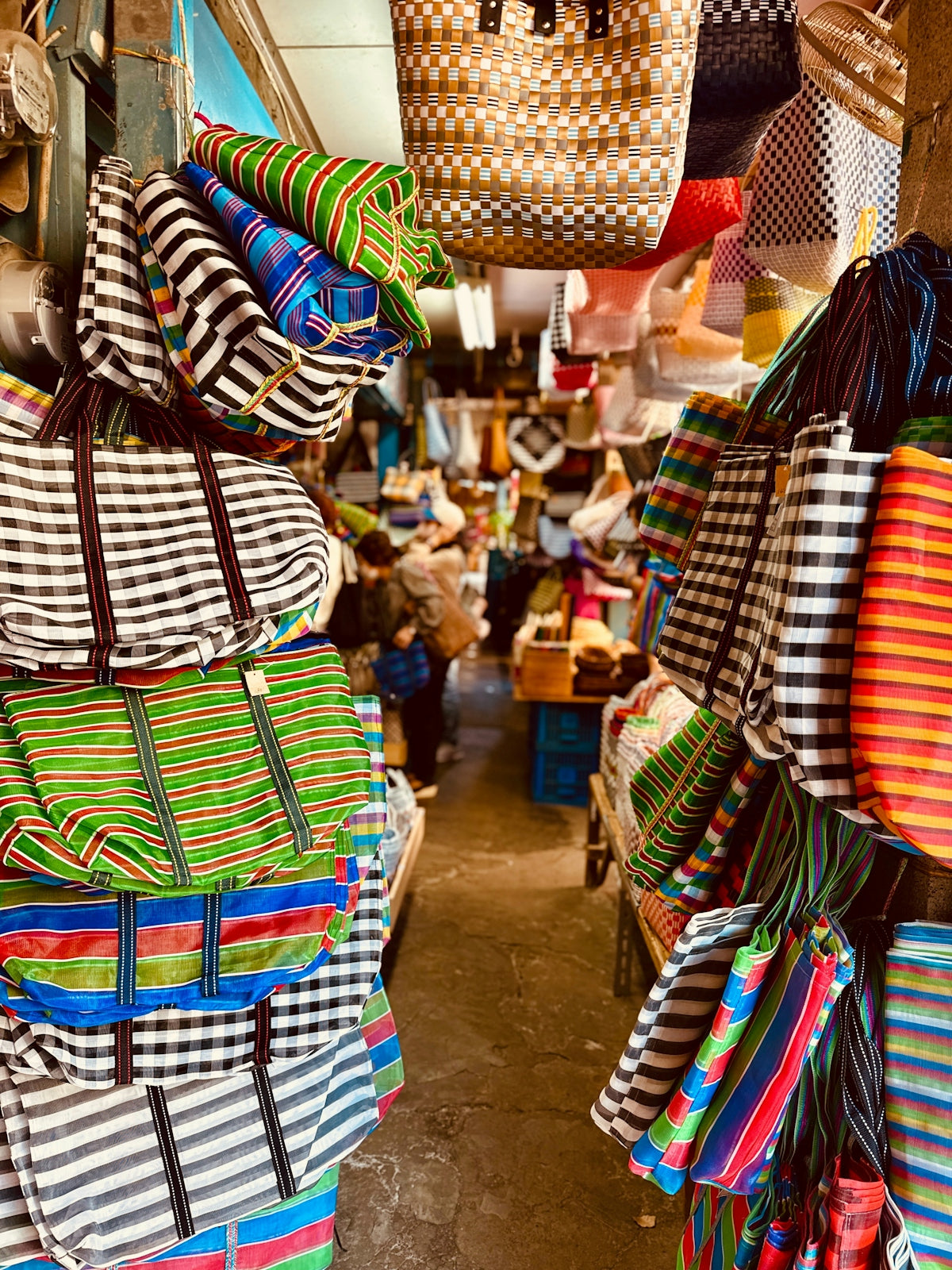 Artisanal Craftsmanship Meets Sustainable Fashion: Discover the Elegance of Our Vintage Flat Top Boater Hat & Eco-Friendly Bamboo Handbags for a Boho Chic Lifestyle