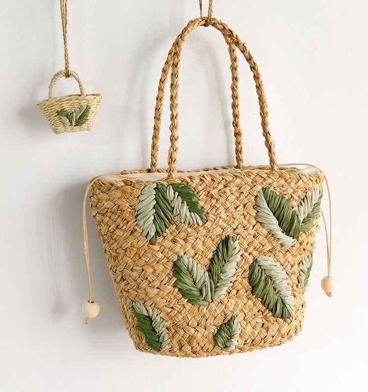 Handcrafted Raffia Bucket Bag Woven Leaf Pattern Drawstring Tote
