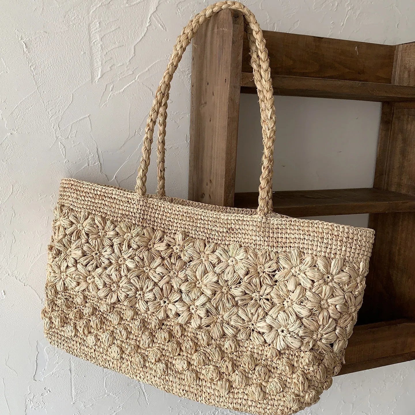 Handcrafted Floral Motif Raffia Tote Bag - Luxury Straw Shoulder Purse & Summer Crochet Satchel - Verdant Bind