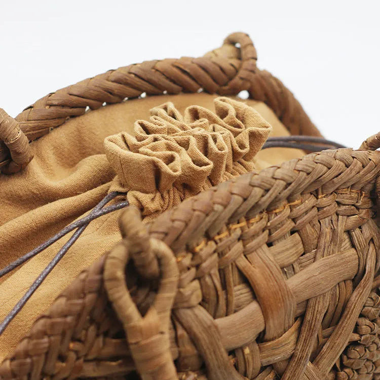 Handcrafted Wild Grapevine Shell Basket Bag - Luxury Yamabudo Woven Tote with Linen Liner - Verdant Bind