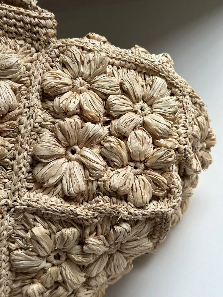 French Romantic 3D Daisy Crochet Shoulder Purse - Verdant Bind