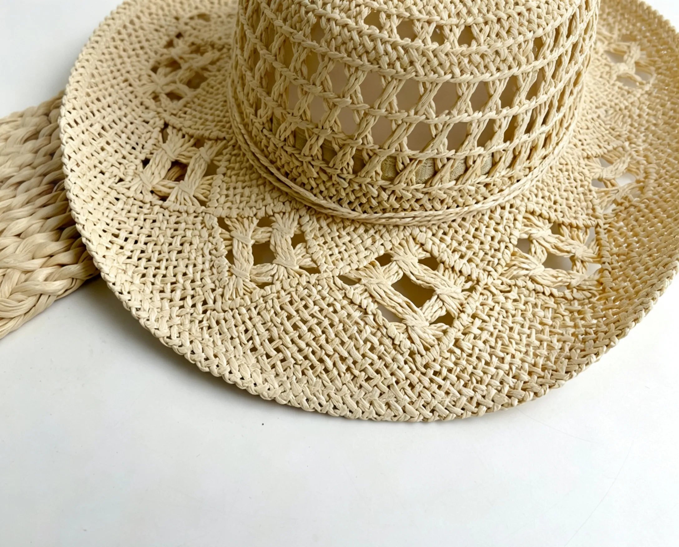 Handcrafted Western Cowboy Straw Hat Hollow Out Breathable Sun Beach Cap