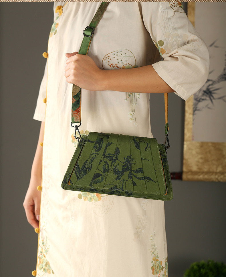Handcrafted Wabi-Sabi Bamboo & Xiangyun Silk Crossbody Bag Green