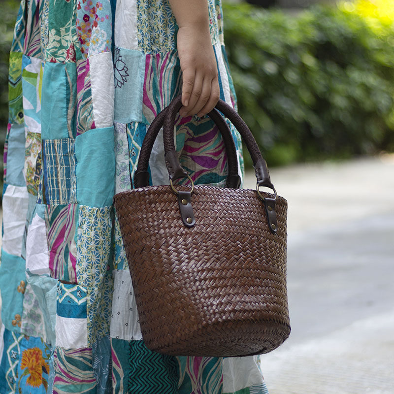 French Style Seagrass Basket Bag – Zippered Top-Handle Summer Tote
